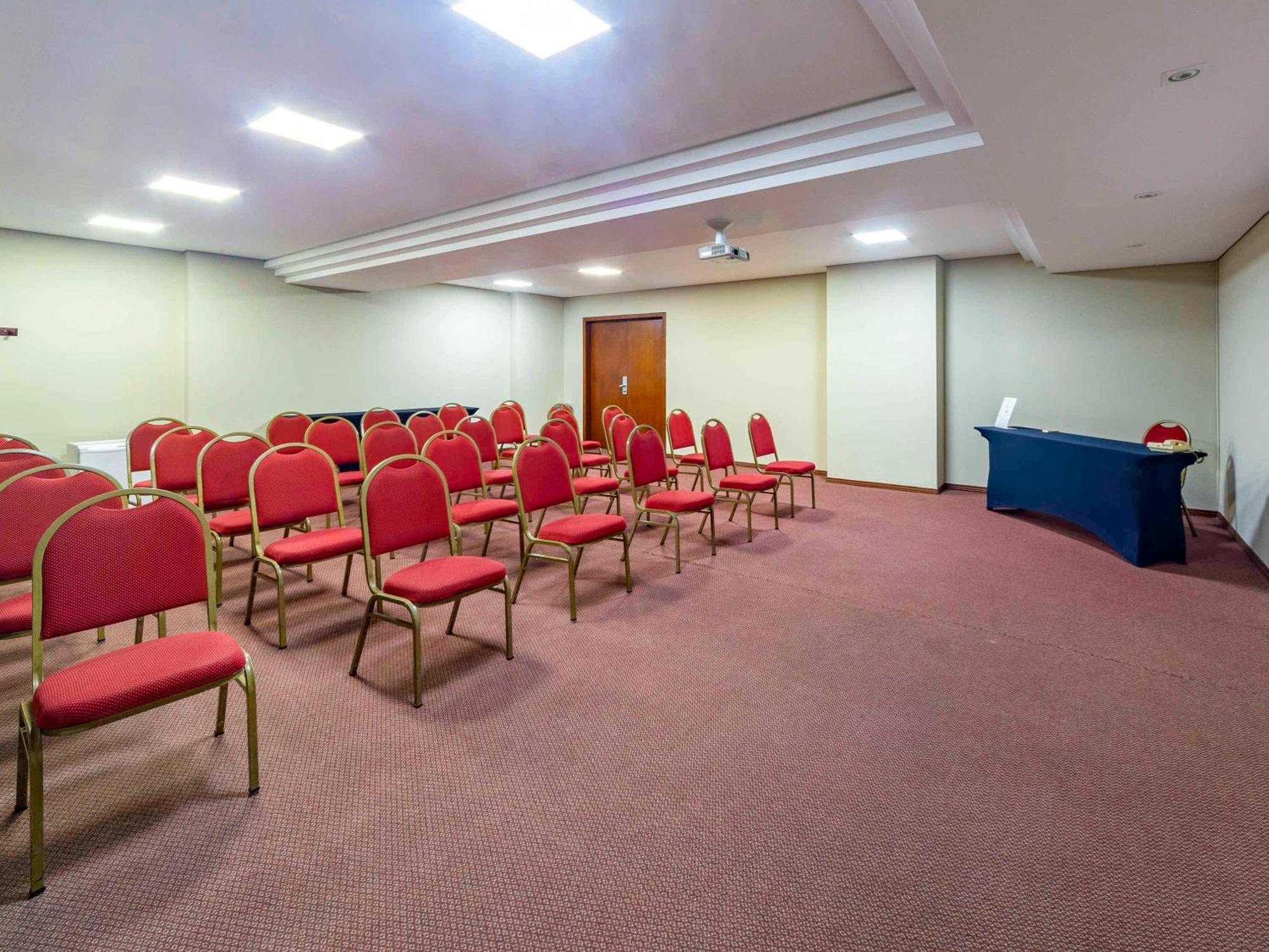 Mercure Curitiba Golden المظهر الخارجي الصورة