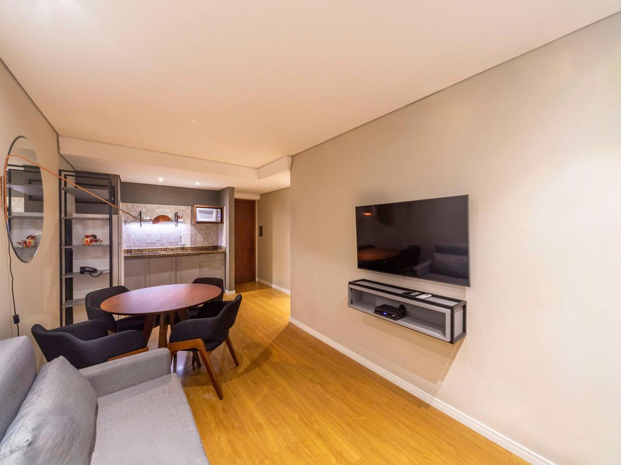 Mercure Curitiba Golden المظهر الخارجي الصورة