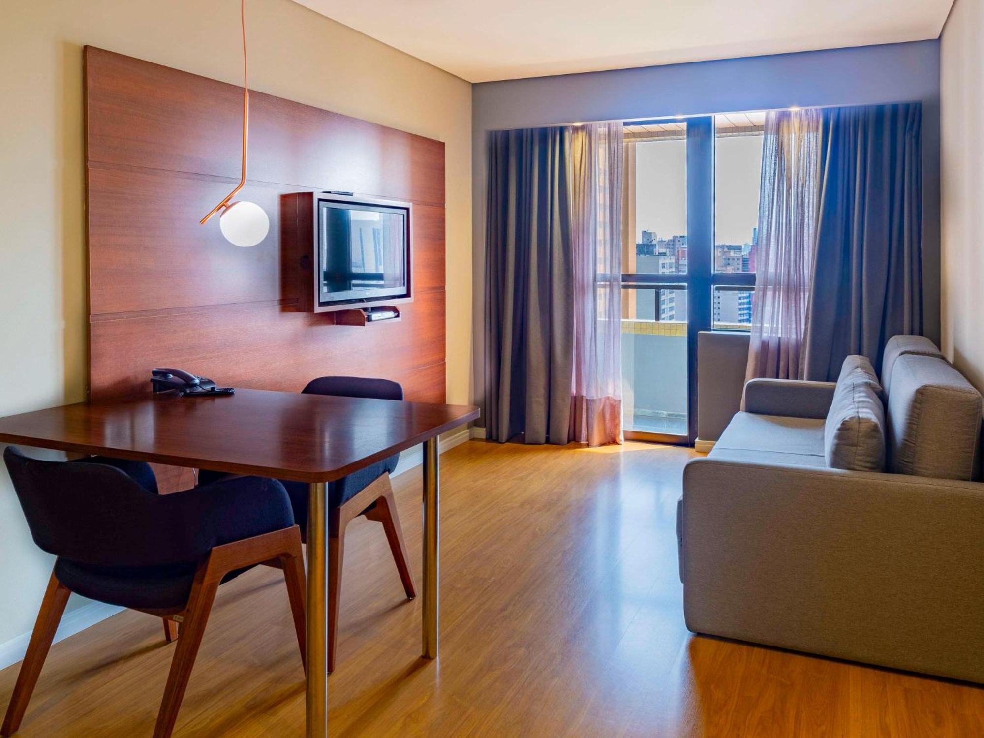 Mercure Curitiba Golden المظهر الخارجي الصورة